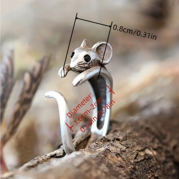 🎄 3 for $23🎄 Silver Plated Mouse Adjustable Ring - Picture 2 of 2